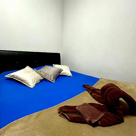 Privee Chez Habitant A * Σετ